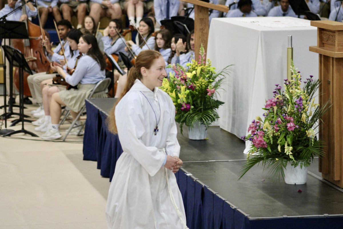The Week in Pictures: Our Lady of Good Counsel Mass